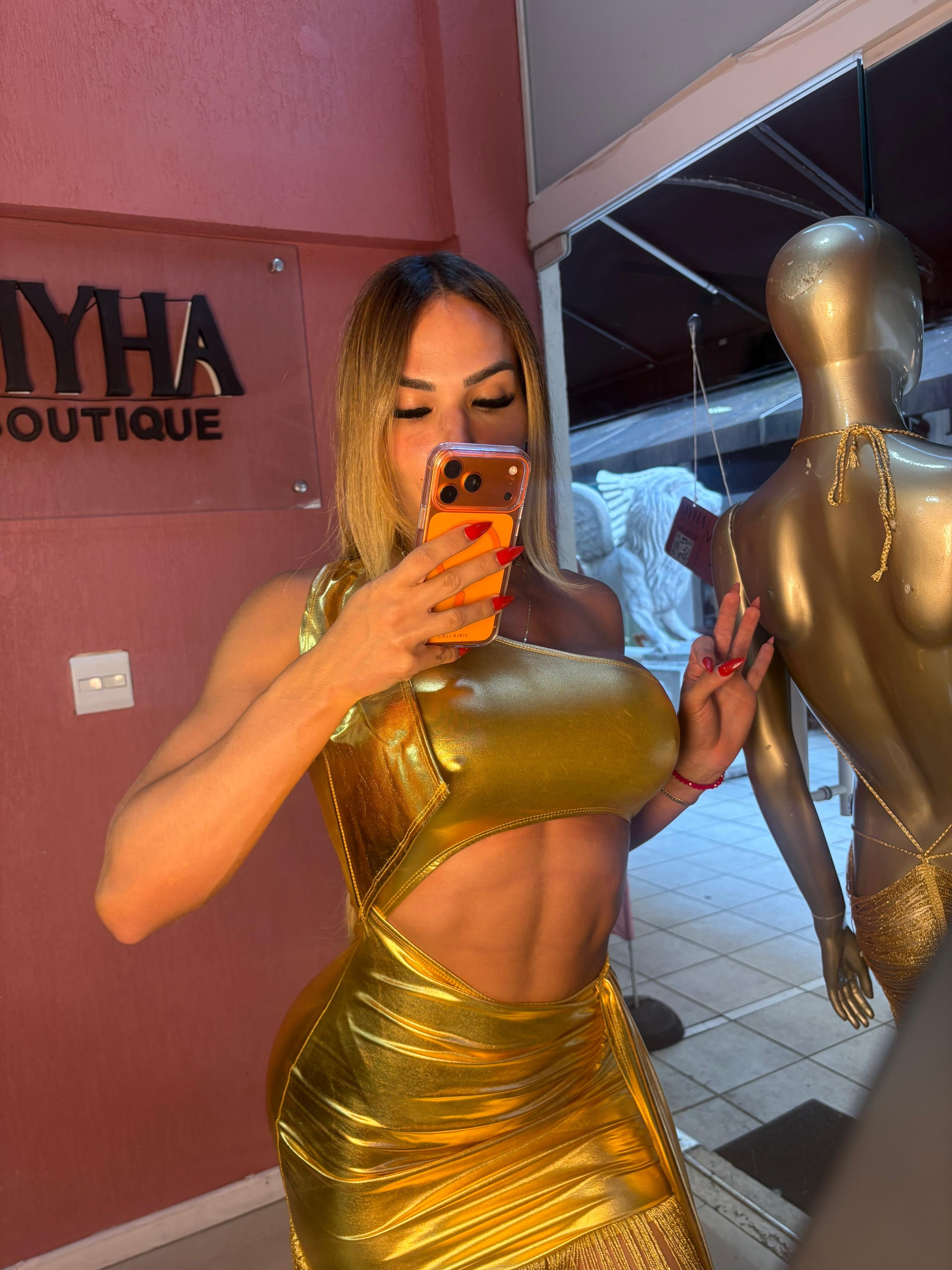 Vestido banho de ouro