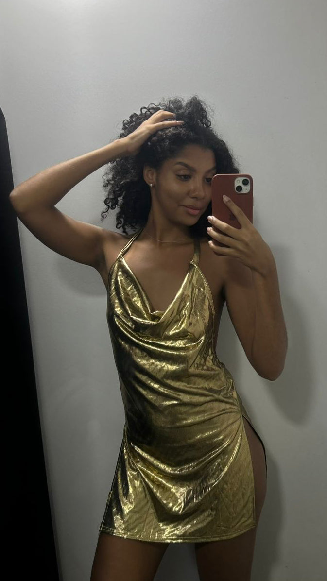 Vestido puro ouro