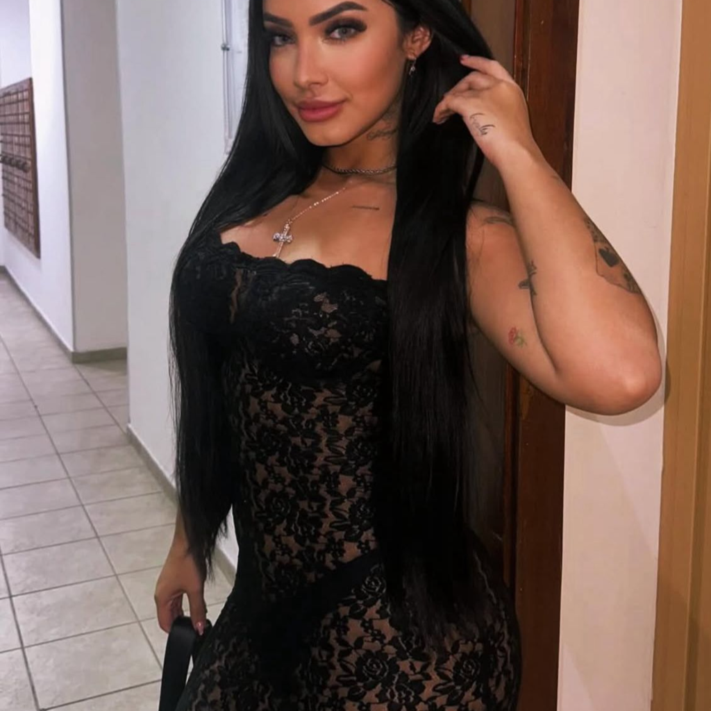 Vestido Dama de Preto
